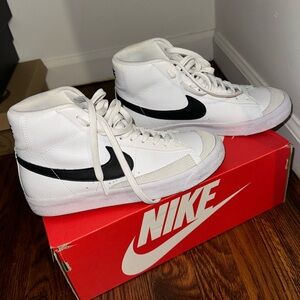 Nike blazer mids. Fairly new worn maybe twice. Great condition great for the gym